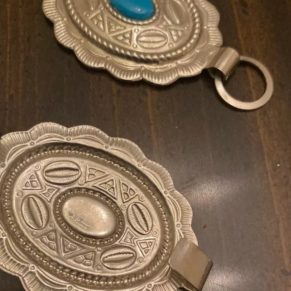 Costume jewerly  silver metal turquoise belt Size Small/medium - Picture 2 of 4